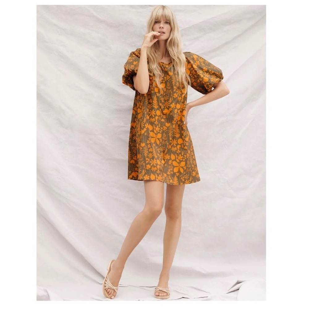 ✨ Anthropologie Elke Ditsy Swing Dress Sz M